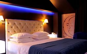 Lh Hotel & Spa  4*